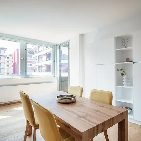 Palace By Quokka 360 - 2 Minutes From Lido